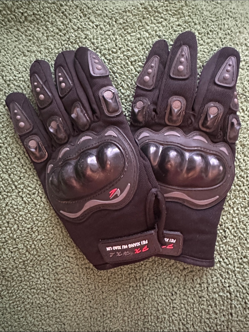 Black Tactical Protective Gloves with Knuckle Armor